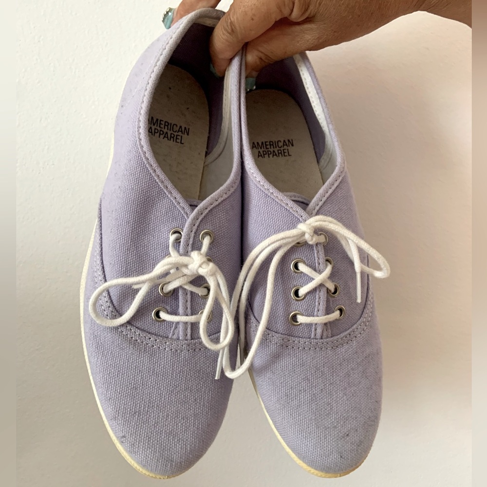 American Apparel Tennis shoes 💜🤍
